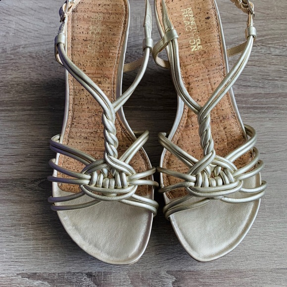 Kenneth Cole wedges - Picture 4 of 9